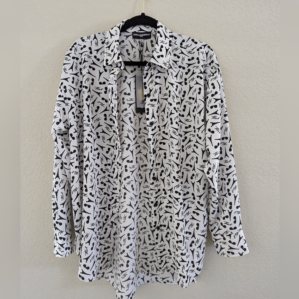 Karl Largerfeld Pairs Button Up Blouse